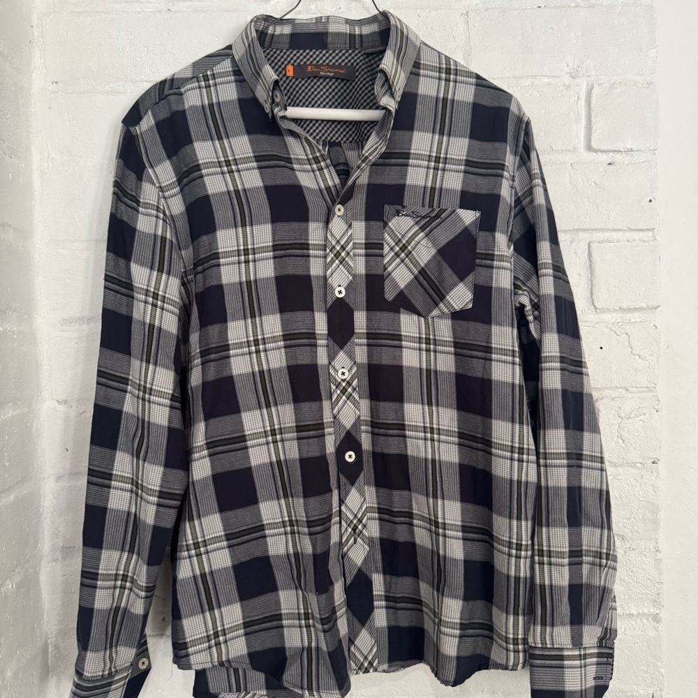 Ben Sherman Heritage Plaid Button Down Shirt Size S $35